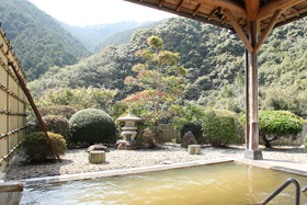 鶴の湯温泉　温泉館の画像