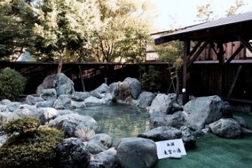 富士西湖温泉　いずみの湯 温泉施設・日帰り温泉などの情報満載！【ゆーゆ】