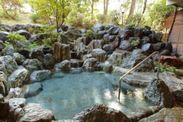 伊豆長岡金城館 温泉施設・日帰り温泉などの情報満載！【ゆーゆ】