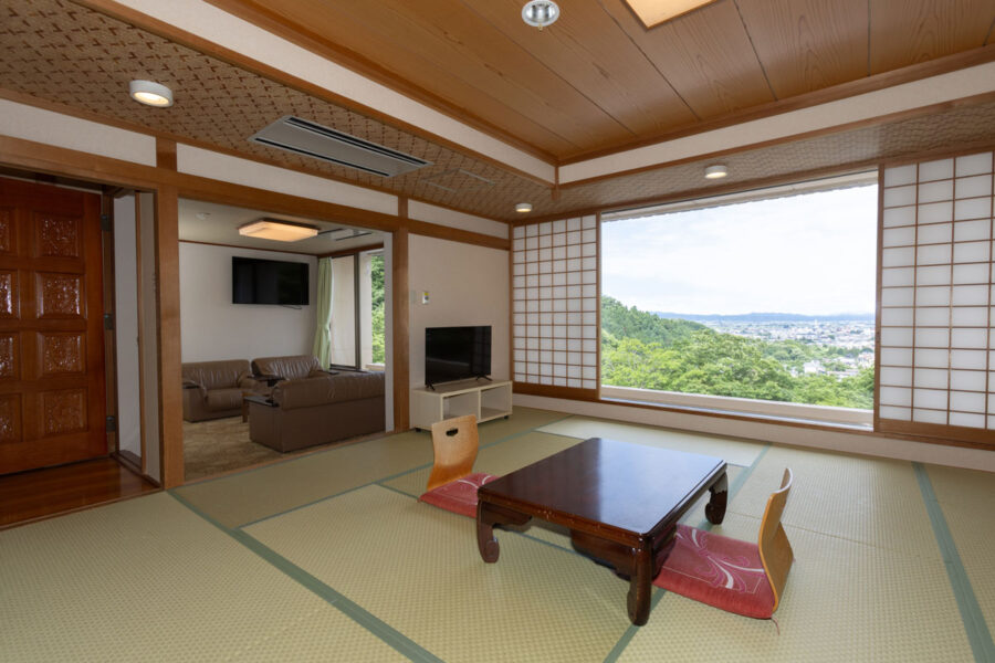 東山パークホテル新風月