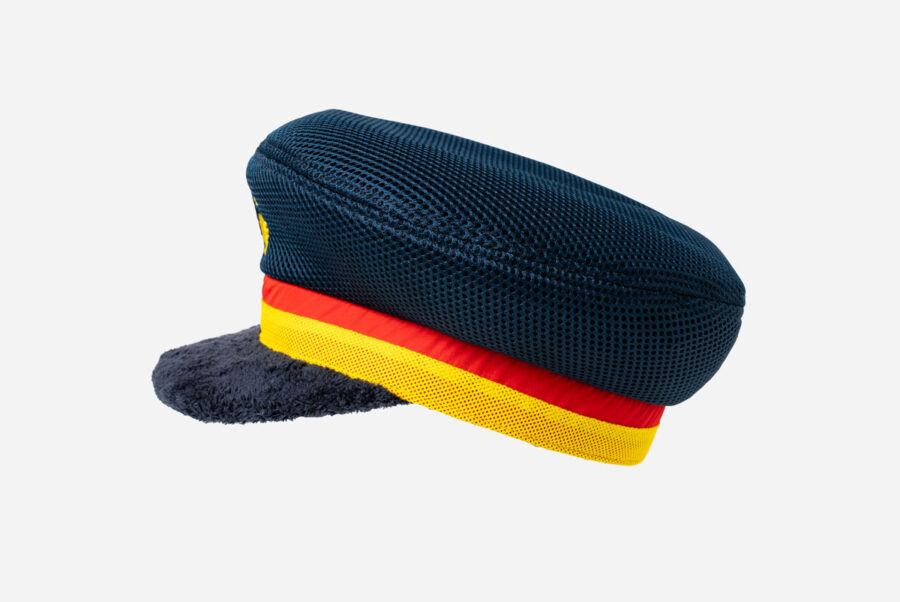 東武鉄道 × TOTONOWコラボ限定グッズ「駅員さんサウナハット」