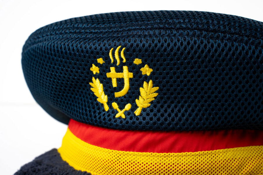 東武鉄道 × TOTONOWコラボ限定グッズ「駅員さんサウナハット」