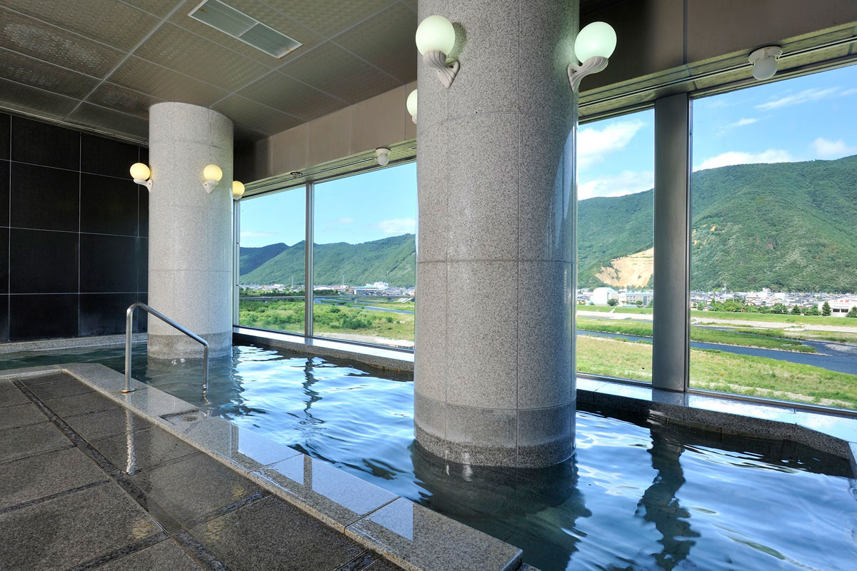 リバーサイド上田館