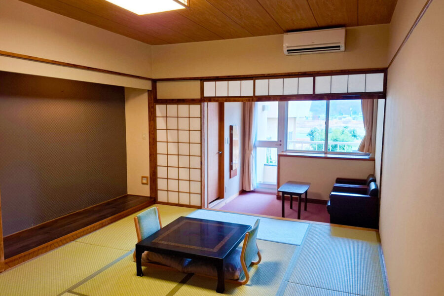 リバーサイド上田館