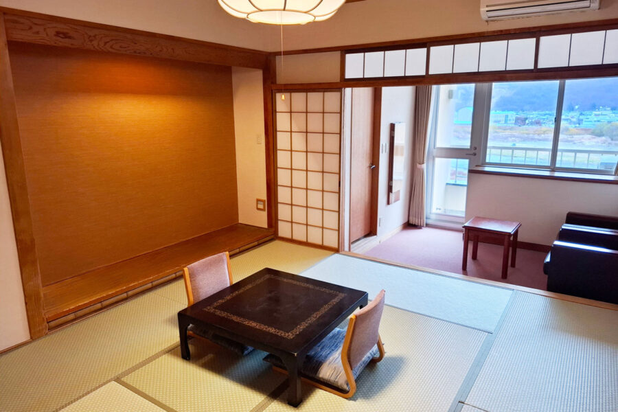 リバーサイド上田館