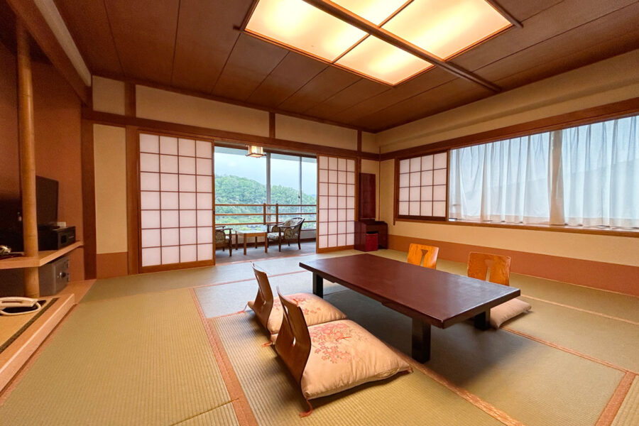湯郷グランドホテル